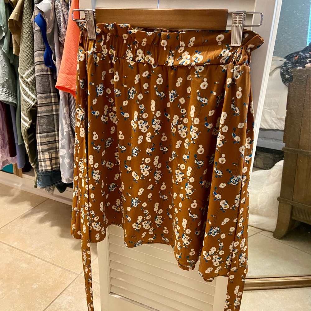 Willow + Root camel skirt with white flowers
